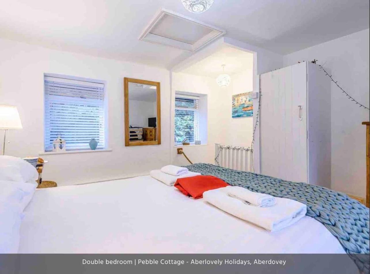 Pebble Cottage Aberdyfi Esterno foto