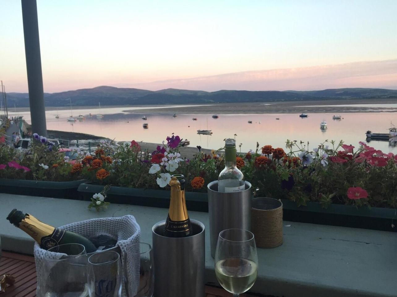 Pebble Cottage Aberdyfi Esterno foto